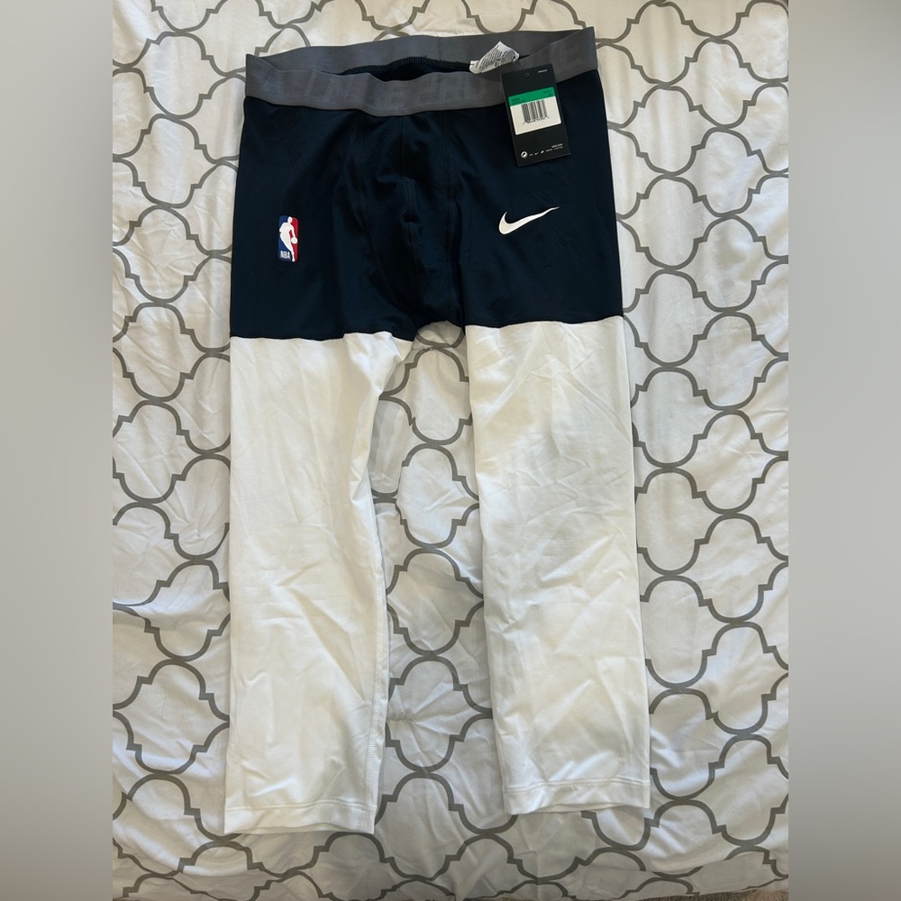 Rare! Nike NBA 3/4 Compression Tights Size XL - Picture 4 of 11